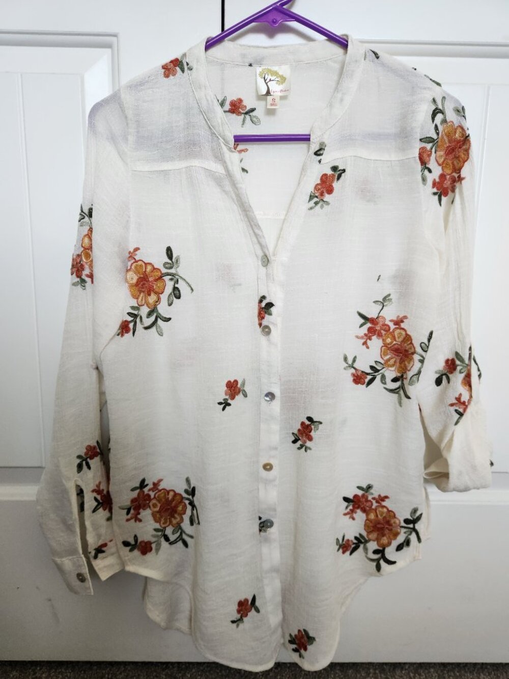 Fig and Flower Women's Floral Button Up Blouse